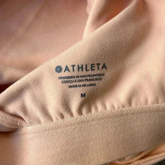 Athleta Top Sleeveless Tank Top Orange Conscious Crop Cut Out Bra Size Medium - Picture 5 of 5